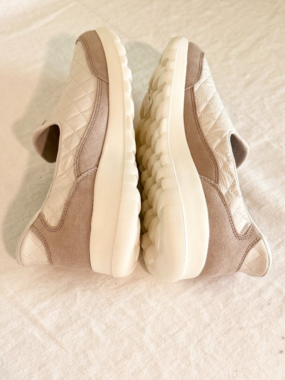 Skechers Women's Slip-ins Go Walk Joy - Cozy Fit Cozy Easy Sneaker Size 7.5 NEW - Picture 9 of 16